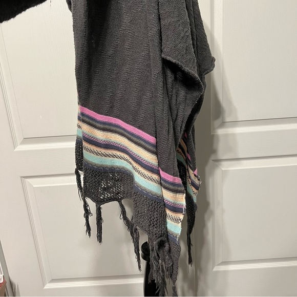 RipCurl cardigan - Picture 3 of 5